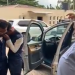 Video: Famous award winning  Gospel music star E- Daniels in tears as Senator Philip Aduda presents car to him