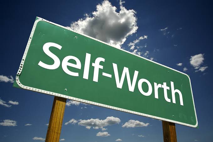 Words In Pen – Building Your self-Worth and valuing yourself – @shedyelishagaza